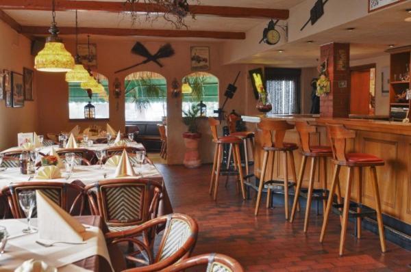 Hotel Restaurant Zur Hexe 우베르헨 외부 사진