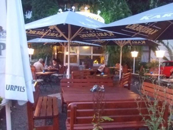 Hotel Restaurant Zur Hexe 우베르헨 외부 사진